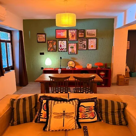 Kastro Apartment